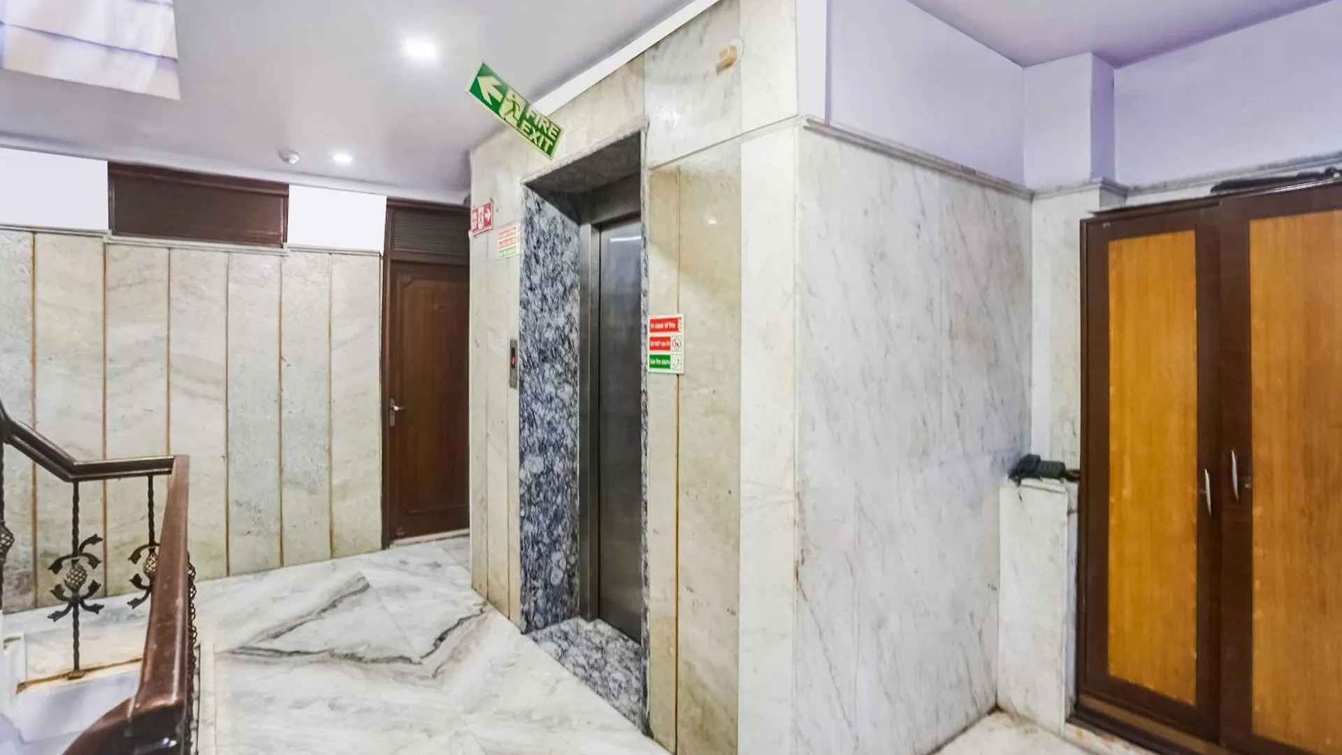 Collection O Collection O Paharganj Near Railway Station Otel Anachal